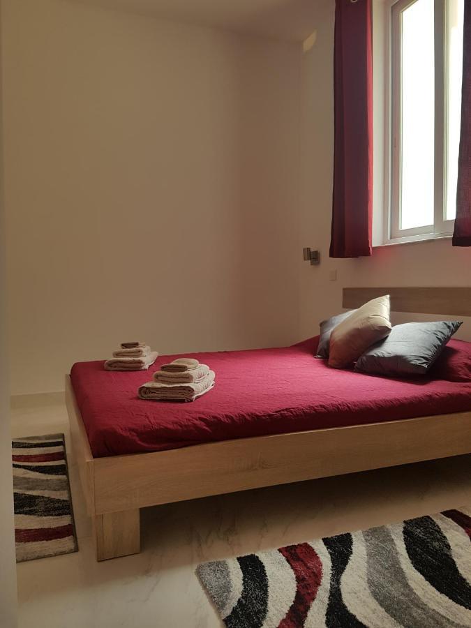 Ac1- Prime Location 3 Bedroom Apt In St.Julian'S San Ġiljan Exterior foto